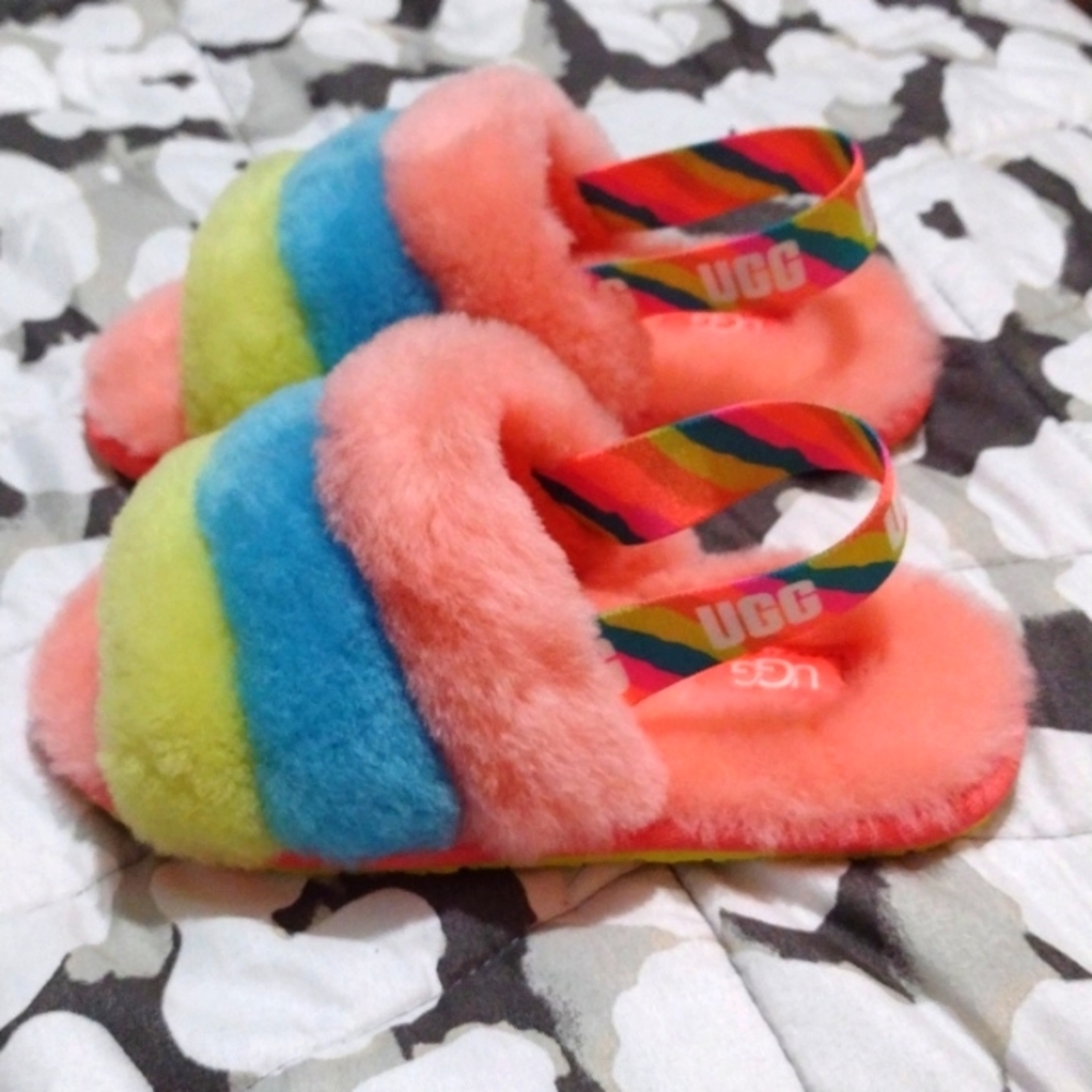 Kids ugg slippers